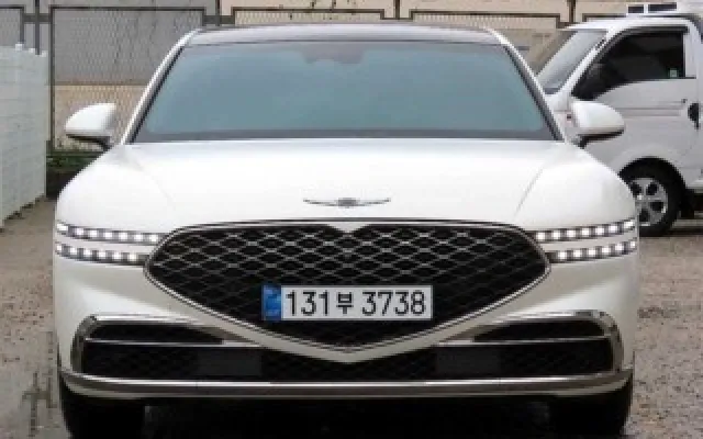 인천중고차팔기 G90(RS4) 3.5T GDI e-S/C LWB AWD 매물 사진 5 - 2022/07 48,161km